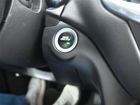 Used 2018 Chevrolet Equinox LT w/ Sun & Infotainment Package image 21