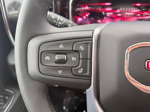 New 2026 GMC Sierra 1500 Elevation image 32