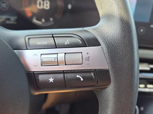 Certified 2025 Hyundai Santa Cruz SEL FWD image 24