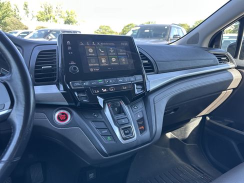Used 2018 Honda Odyssey EX-L image 32