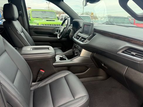 Used 2023 Chevrolet Tahoe LS image 14