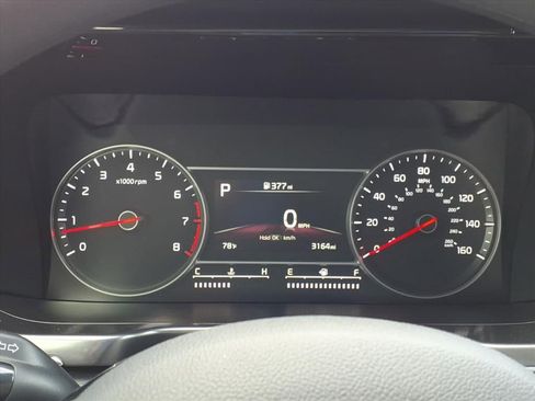 Used 2023 Kia Sorento LX image 30