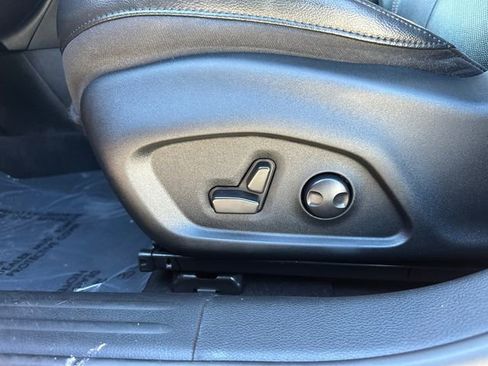 Used 2022 Jeep Compass Limited image 25