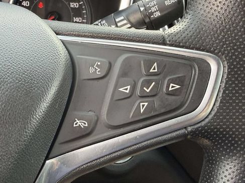 Used 2022 Chevrolet Equinox LT FWD image 26