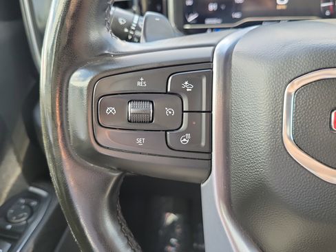 Used 2023 GMC Sierra 1500 Elevation image 19