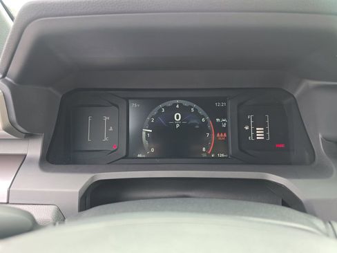 Used 2025 Toyota Tacoma SR5 image 19