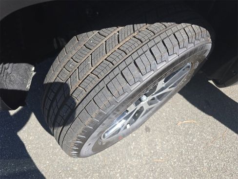 New 2025 Jeep Grand Cherokee L Limited image 33