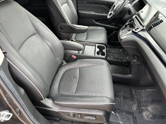 Used 2025 Honda Odyssey Elite image 29
