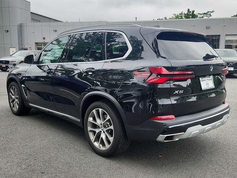 Used 2024 BMW X5 xDrive40i AWD/4WD image 4