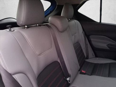 Used 2023 Nissan Kicks SR w/ SR Premium Package FWD image 16