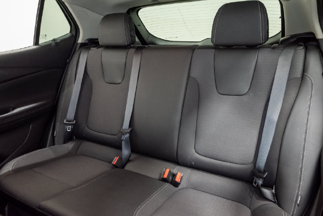 Used 2025 Buick Encore GX Preferred FWD image 24