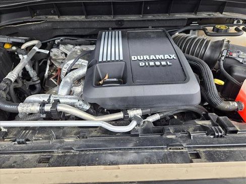 Used 2023 GMC Sierra 1500 AT4 w/ Technology Package AWD/4WD image 20