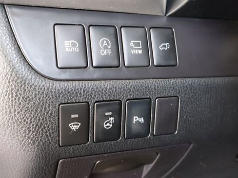 Used 2018 Toyota Highlander Limited Platinum AWD/4WD image 24