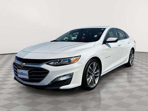 Used 2024 Chevrolet Malibu LT FWD image 1