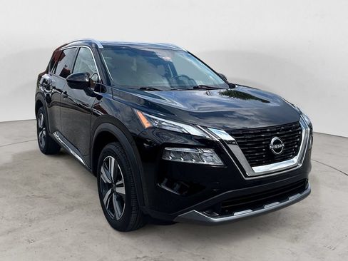 Used 2023 Nissan Rogue SL AWD/4WD image 8