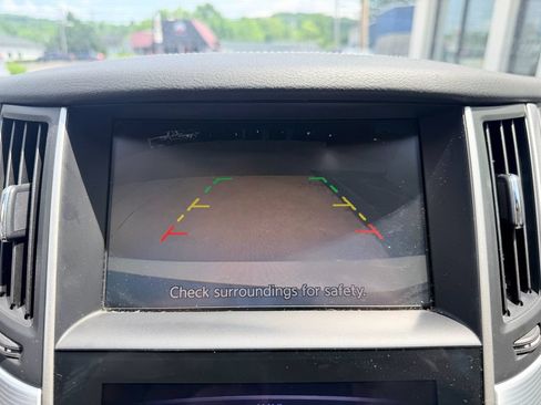 Used 2019 INFINITI Q50 Luxe w/ Essential Package (3.0T Luxe) RWD image 21