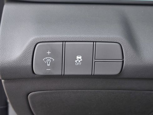 New 2026 Hyundai Elantra Sport FWD image 15