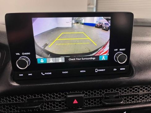 Used 2025 Honda HR-V Sport image 28