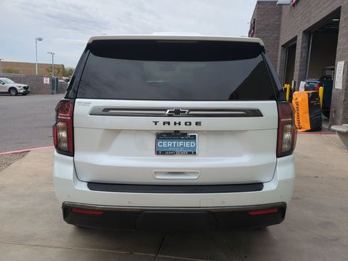 Certified 2022 Chevrolet Tahoe Z71 w/ Luxury Package image 4