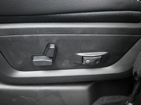 New 2026 RAM 2500 Laramie w/ Night Edition AWD/4WD image 31