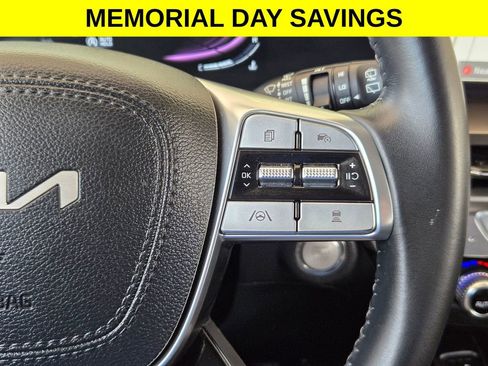 Used 2025 Kia Telluride S AWD/4WD image 23