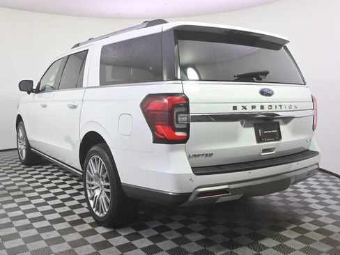 Used 2023 Ford Expedition Max Limited AWD/4WD image 4