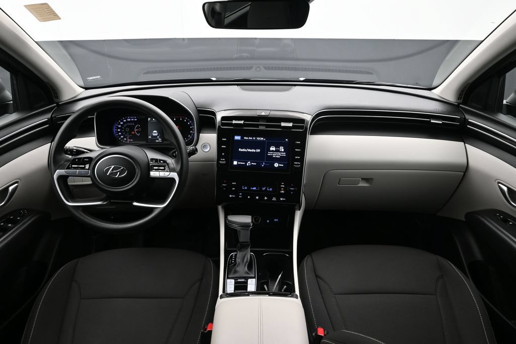 Certified 2024 Hyundai Tucson SEL AWD/4WD image 13