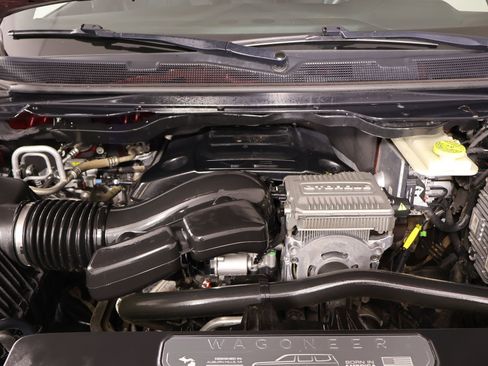 Used 2022 Jeep Wagoneer Series II RWD image 21