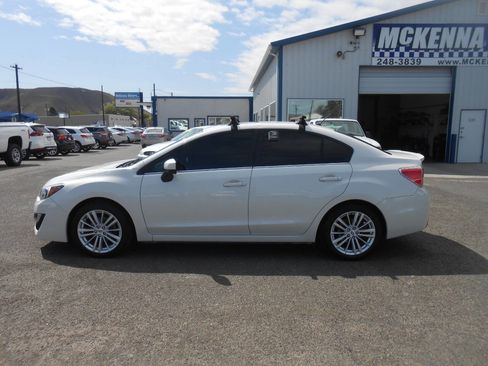 Used 2016 Subaru Impreza 2.0i Premium image 6