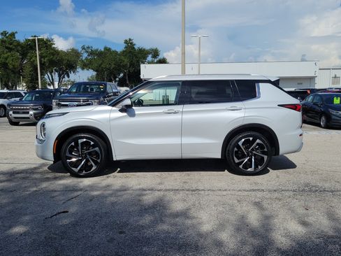 Used 2024 Mitsubishi Outlander SEL FWD image 6