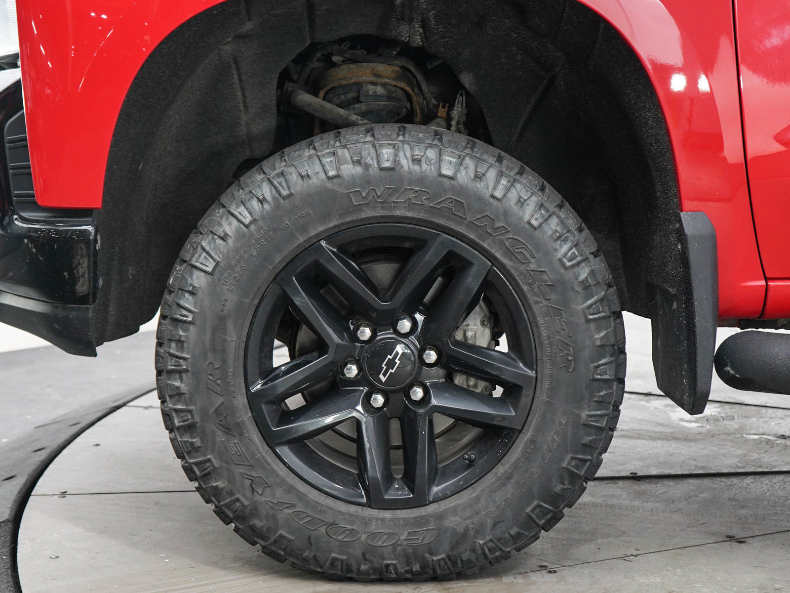 Used 2019 Chevrolet Silverado 1500 Custom Trail Boss w/ Custom Convenience Package AWD/4WD image 28