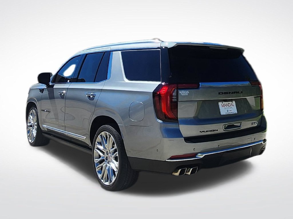 Used 2025 GMC Yukon Denali w/ Denali Reserve Package AWD/4WD image 9