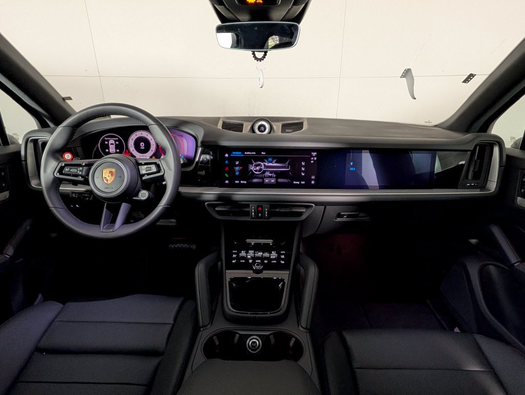 New 2026 Porsche Cayenne AWD/4WD image 20
