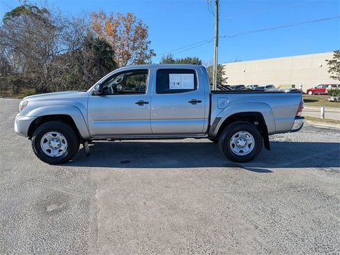 Used 2015 Toyota Tacoma PreRunner image 4
