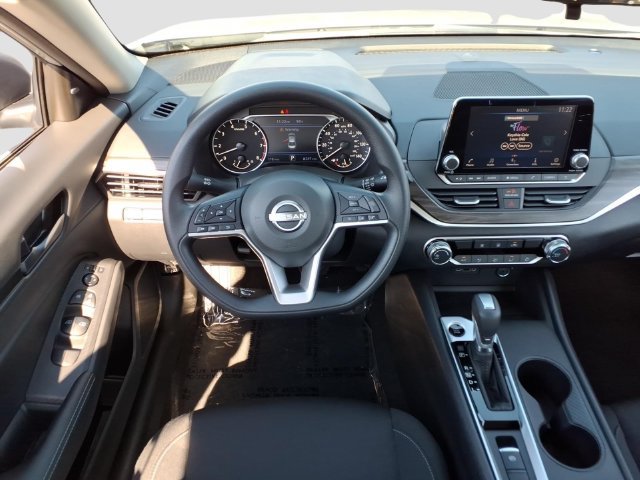 Used 2026 Nissan Altima 2.5 SV AWD/4WD image 13