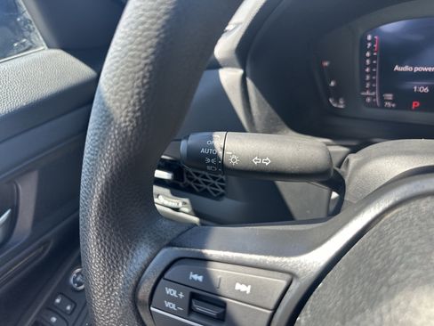 Certified 2025 Honda Accord SE image 22