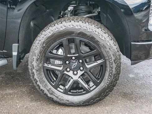 New 2026 Chevrolet Silverado 1500 LT Trail Boss w/ Convenience Package II image 9