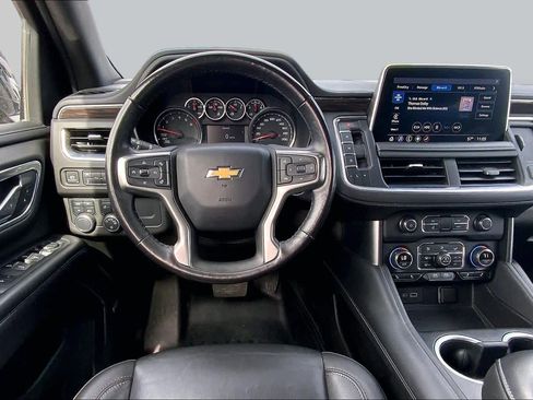 Used 2021 Chevrolet Tahoe LT w/ Luxury Package AWD/4WD image 5