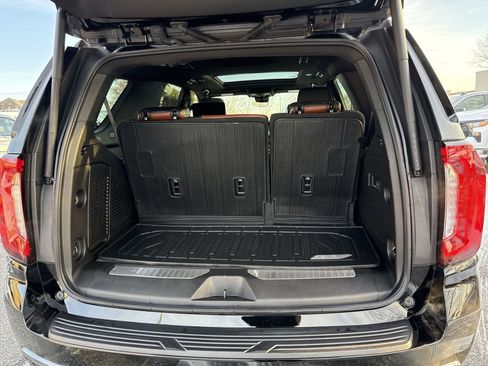 Used 2023 GMC Yukon Denali Ultimate image 25