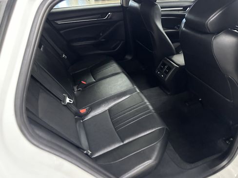 Used 2021 Honda Accord Touring image 91