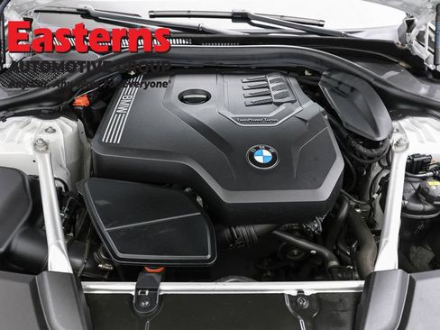 Used 2022 BMW 530i xDrive w/ Premium Package AWD/4WD image 7