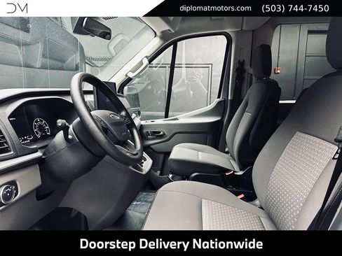 Used 2022 Ford Transit 350 XLT RWD image 17