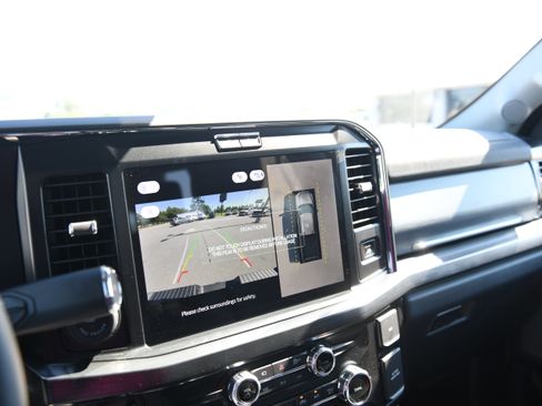 New 2026 Ford F250 Lariat AWD/4WD image 23