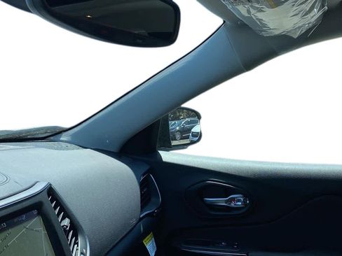 New 2023 Jeep Cherokee Altitude Lux w/ Lux Elite Package image 23