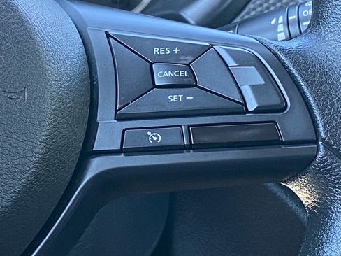Used 2024 Nissan Kicks S FWD image 8