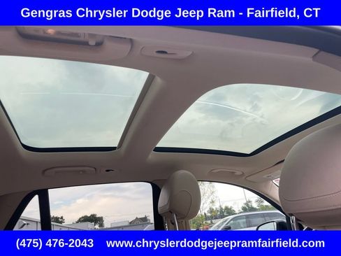 Used 2019 Mercedes-Benz GLC 300 4MATIC image 31