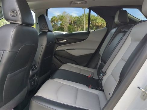 Certified 2021 Chevrolet Equinox Premier image 16