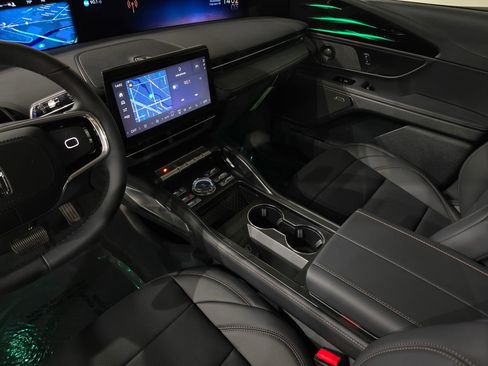 New 2026 Lincoln Nautilus Premier w/ Equipment Group 102A image 24