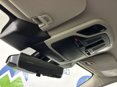 Used 2025 Subaru Outback Touring XT w/ Popular Package #2 image 33