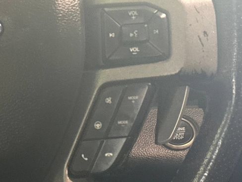 Used 2020 Ford F150 Raptor w/ Equipment Group 802A Luxury AWD/4WD image 19